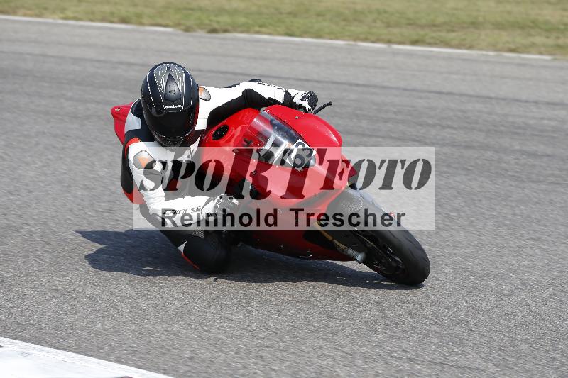 /49 26.08.2025 Cornu Master School ADR/rot-rouge/63